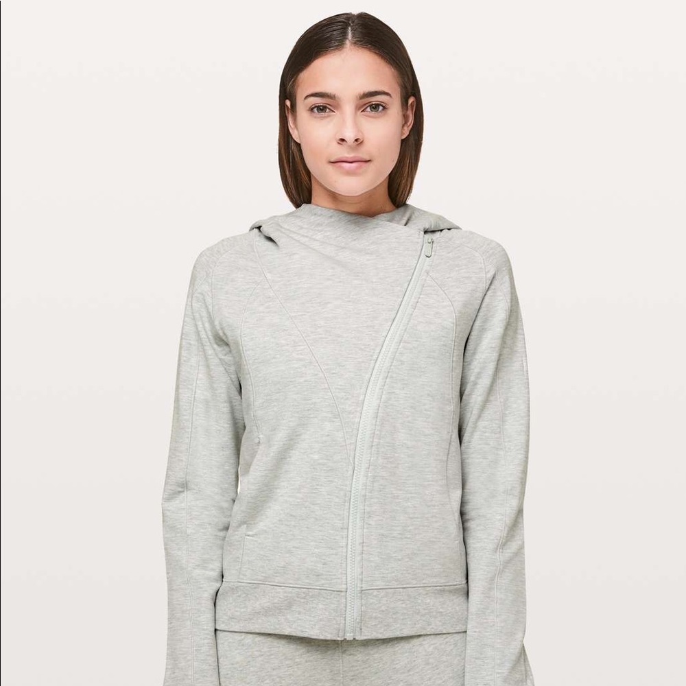 RARE NEW lululemon coast hoodie heather core ultra light grey gray SOFT size 4